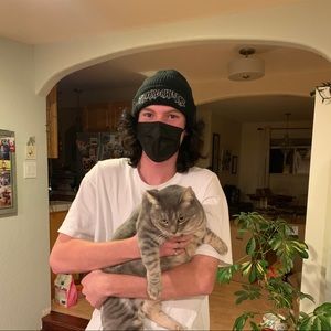 Meet your Posher, Sam